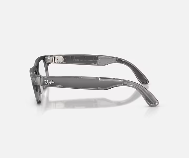 Умные очки Ray-Ban *Meta Blayzer -GEN 2 (Matte Transparent Ice Grey/Demo Lens) Умные очки Ray-Ban *Meta Blayzer -GEN 2 (Matte Transparent Ice Grey/Demo Lens)